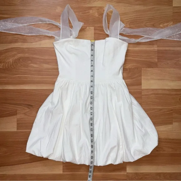 REFORMATION White Enza Square Ribbon Tie Strap Bubble Hem Minidress size 6 Small - Picture 11 of 16